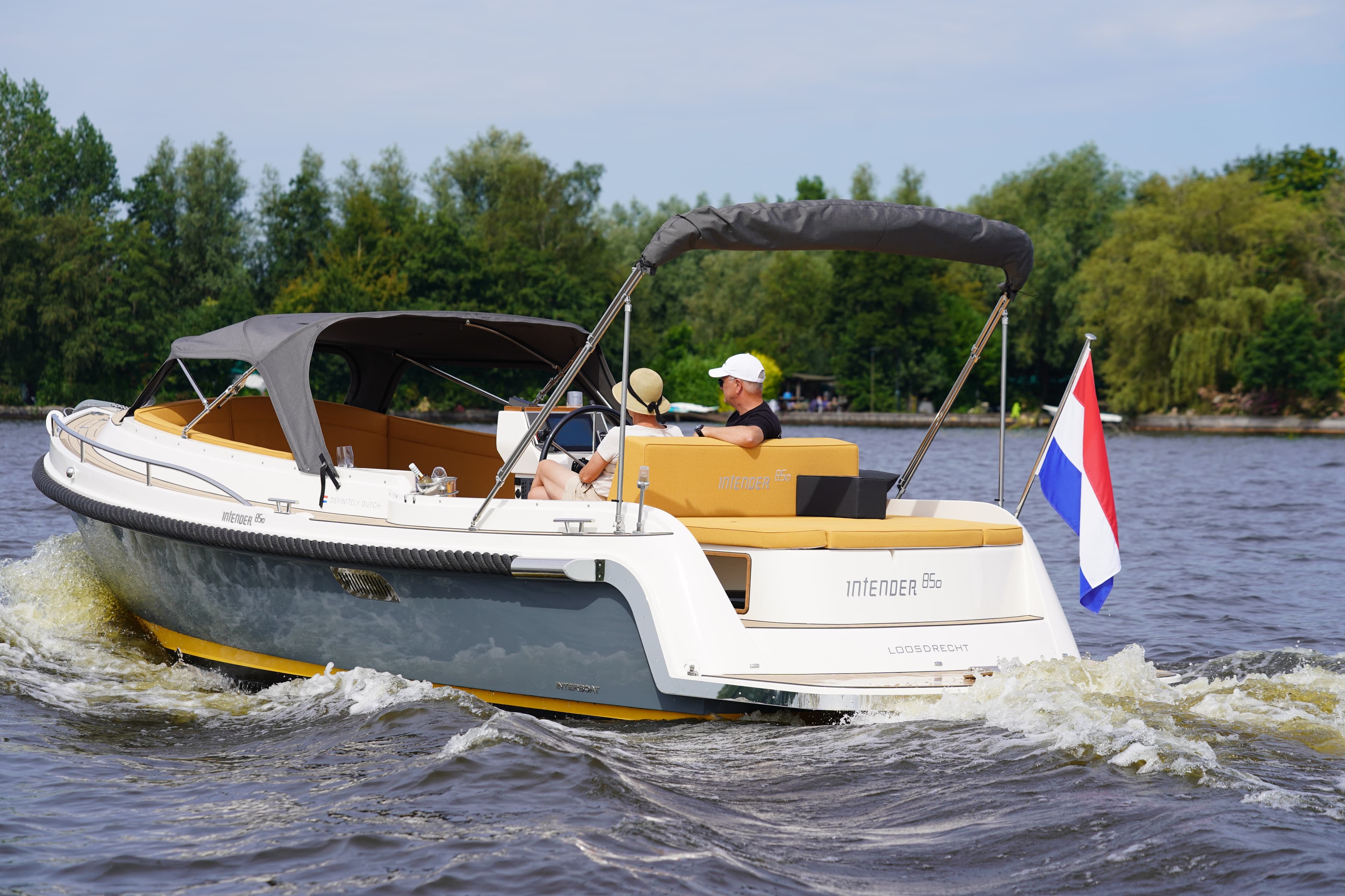 Intender 850
